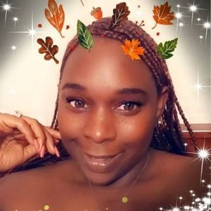 Meet your Posher, Toya